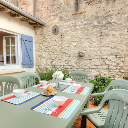 Doumer By Interhome Vakantiehuis Royan